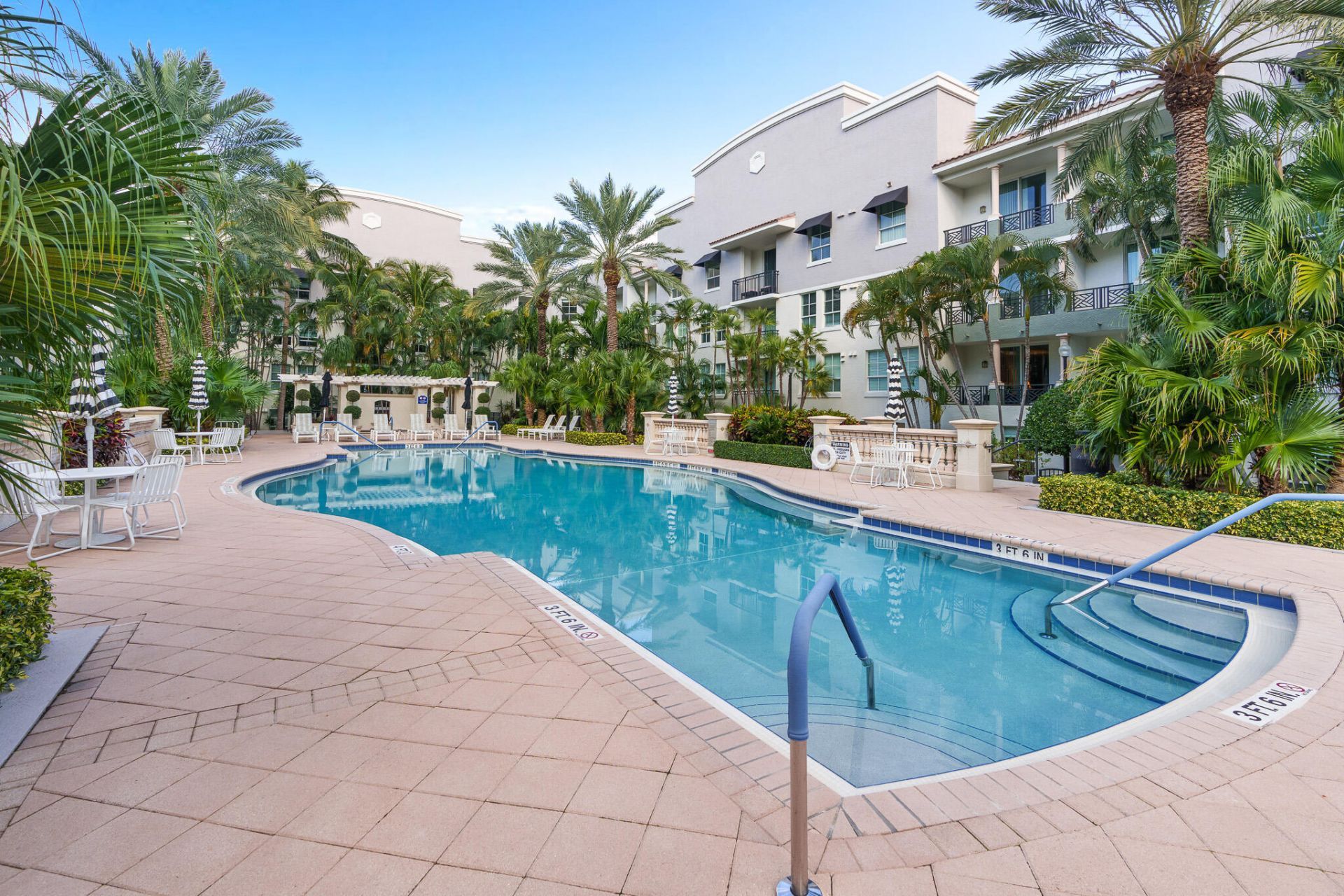 600 S Dixie Highway, Unit 544, West Palm Beach, FL 33401 Photo