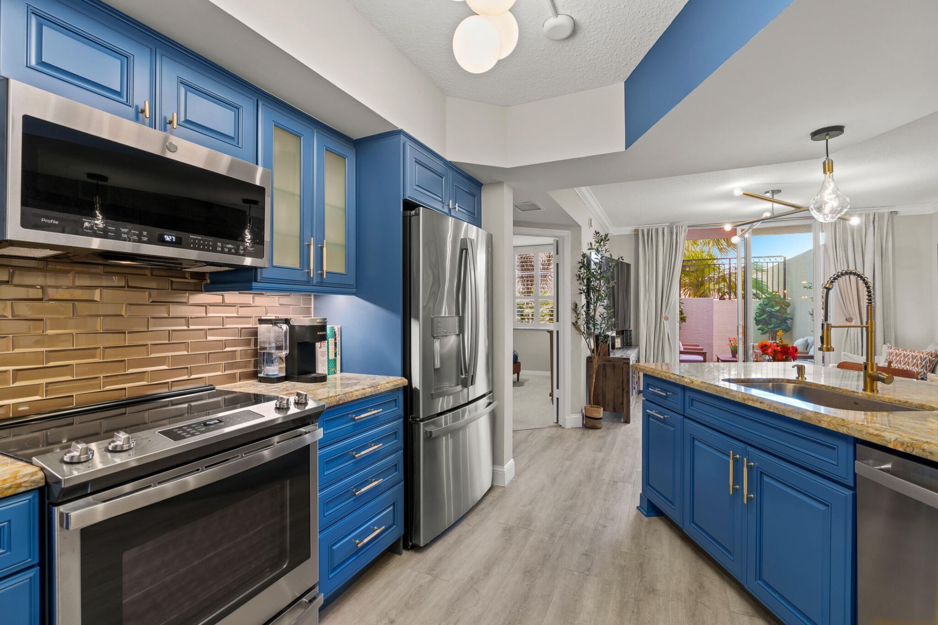 600 S Dixie Highway, Unit 544, West Palm Beach, FL 33401 Photo