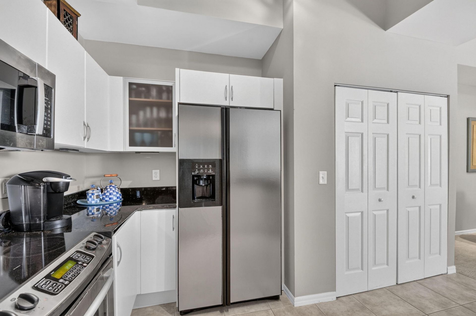 806 E Windward Way, Unit 108, Lantana, FL 33462 Photo
