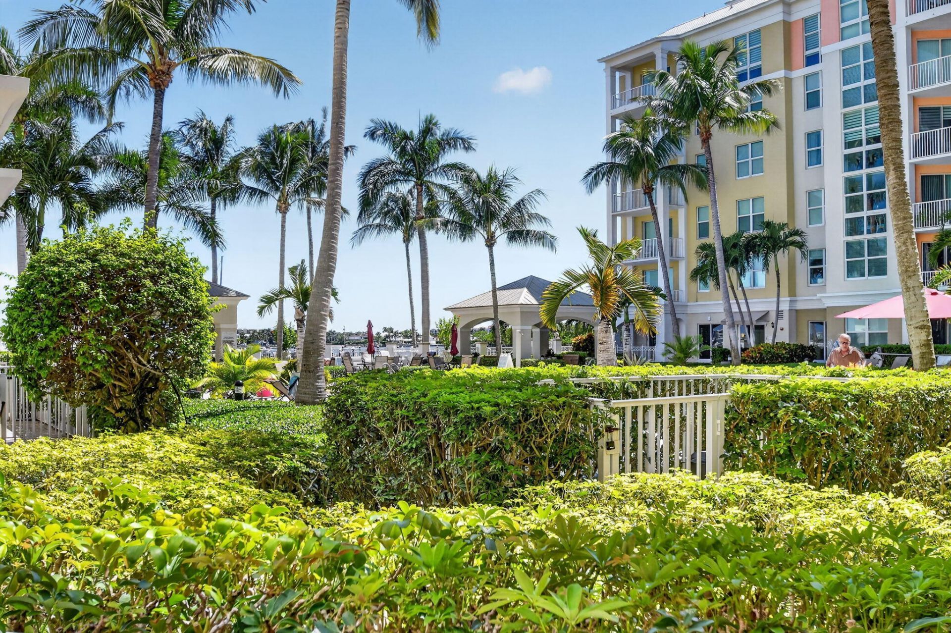 806 E Windward Way, Unit 108, Lantana, FL 33462 Photo