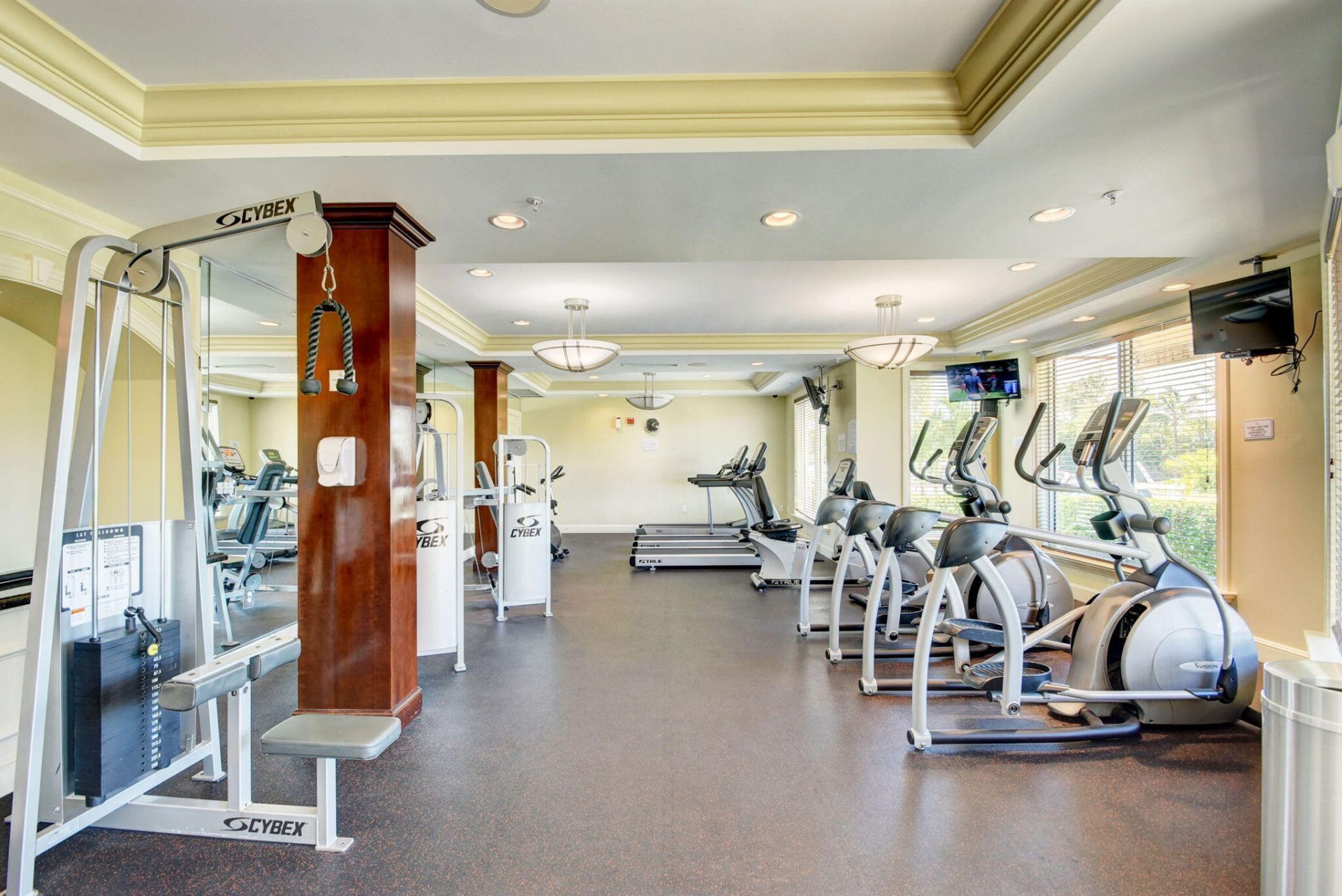 806 E Windward Way, Unit 108, Lantana, FL 33462 Photo
