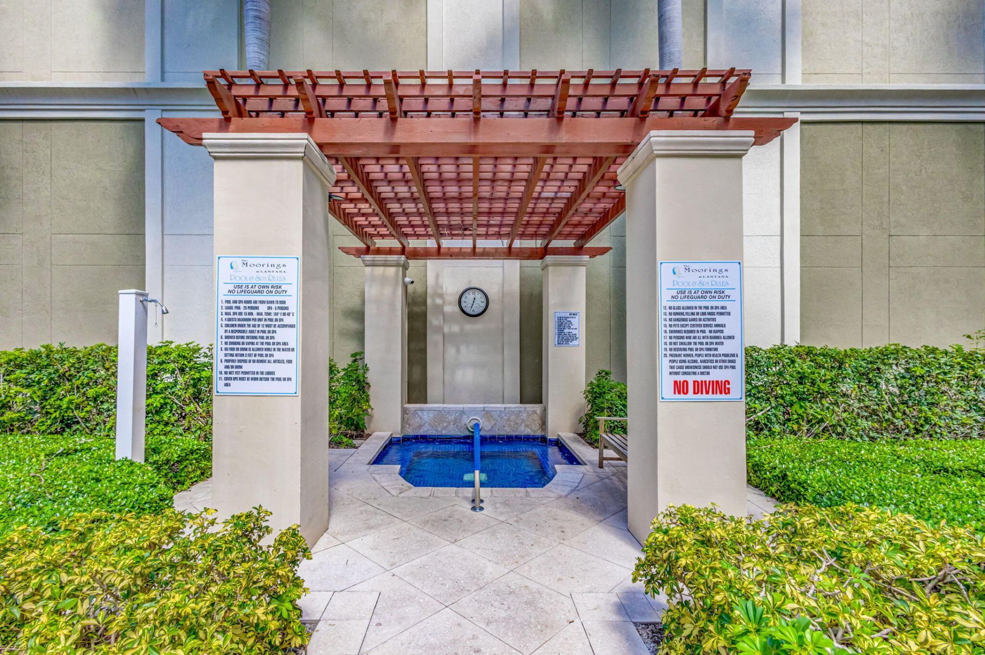 806 E Windward Way, Unit 108, Lantana, FL 33462 Photo