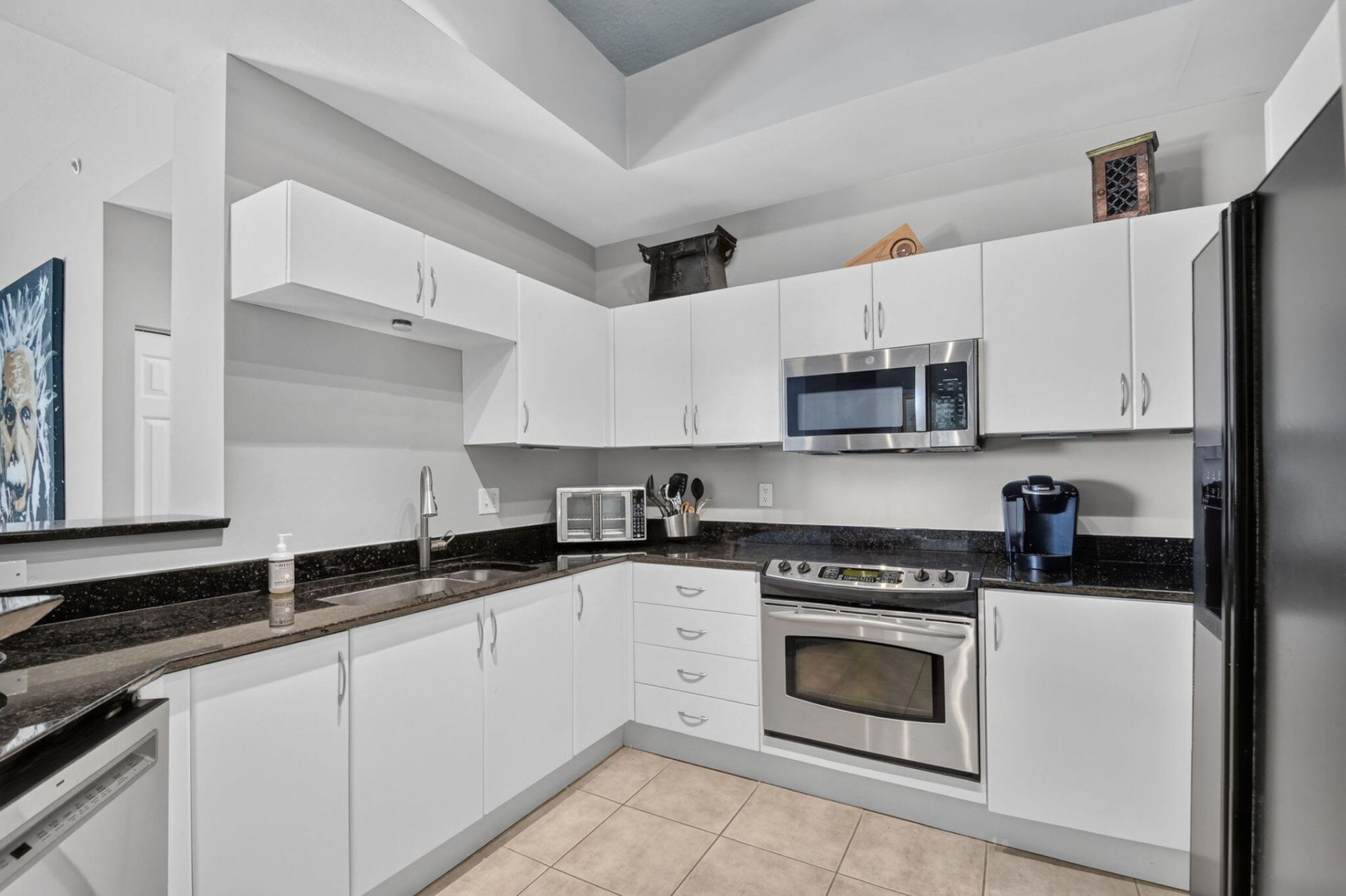 806 E Windward Way, Unit 108, Lantana, FL 33462 Photo