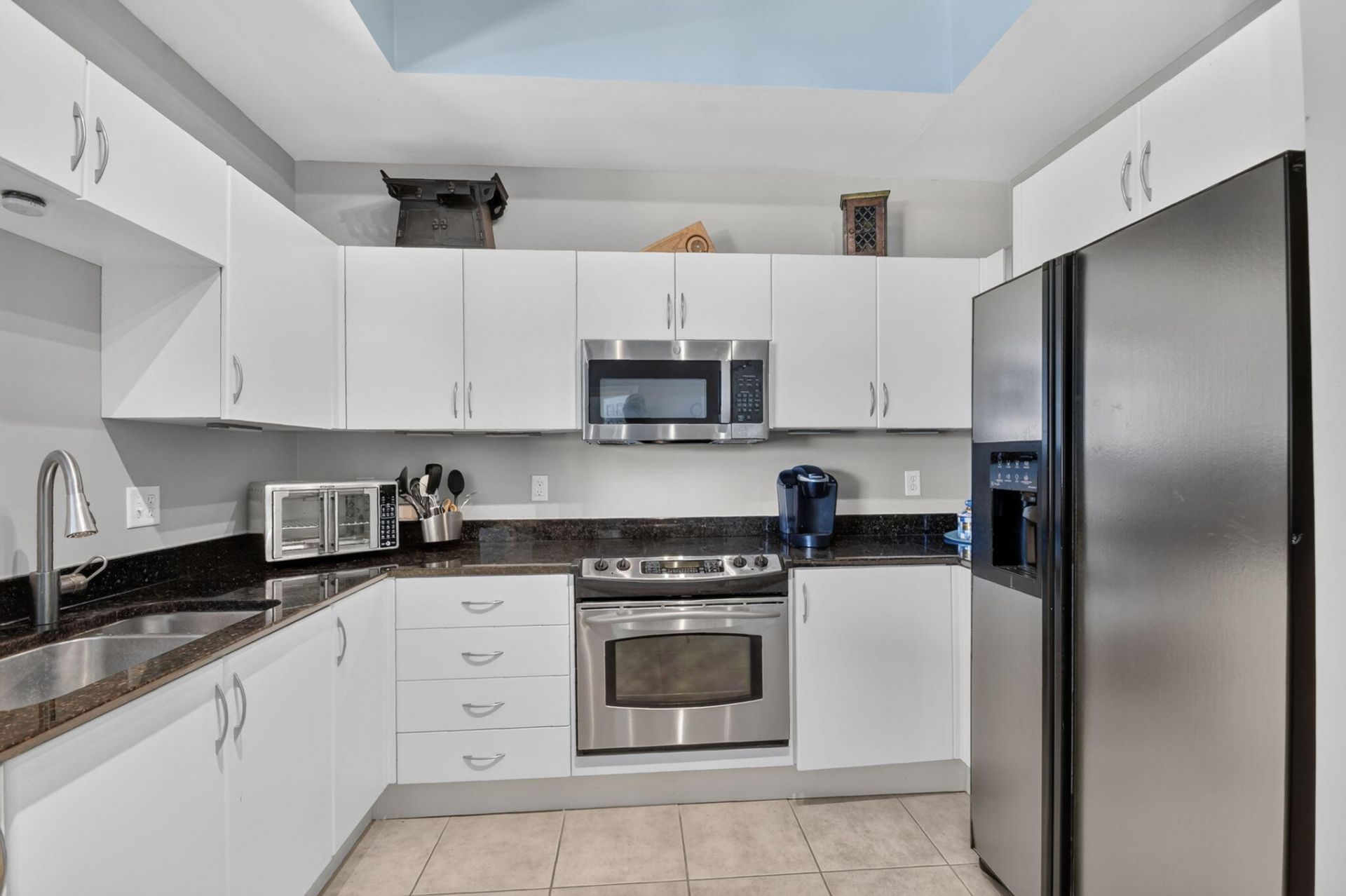 806 E Windward Way, Unit 108, Lantana, FL 33462 Photo