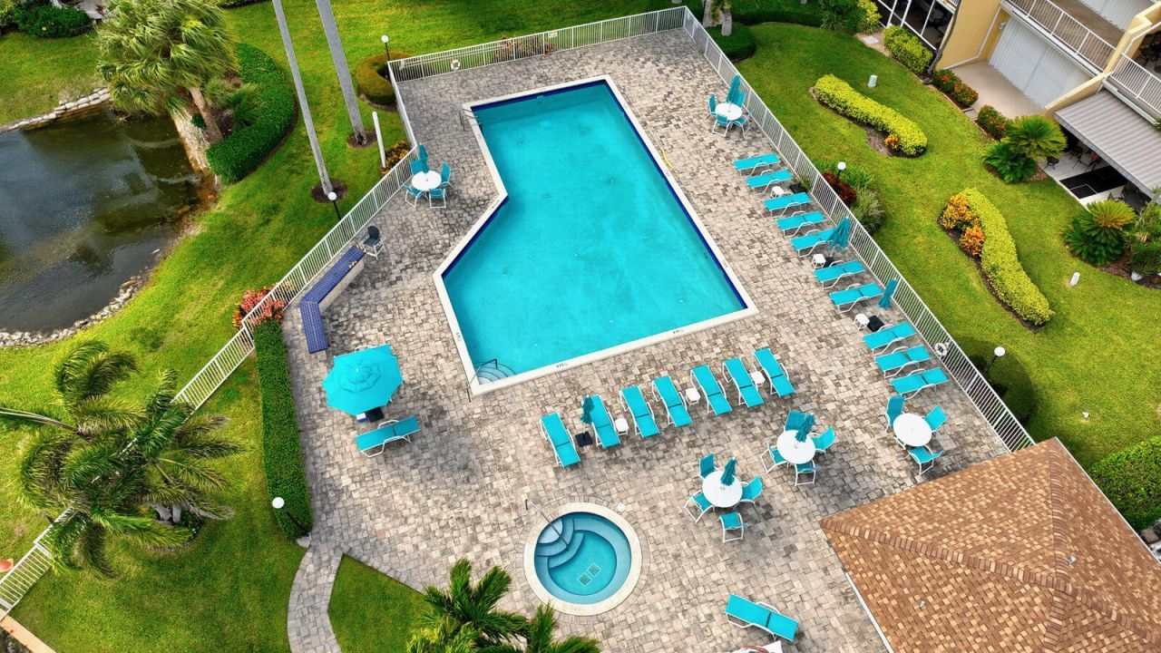 8200 Lakeshore Drive, Unit 2010, Hypoluxo, FL 33462 Photo
