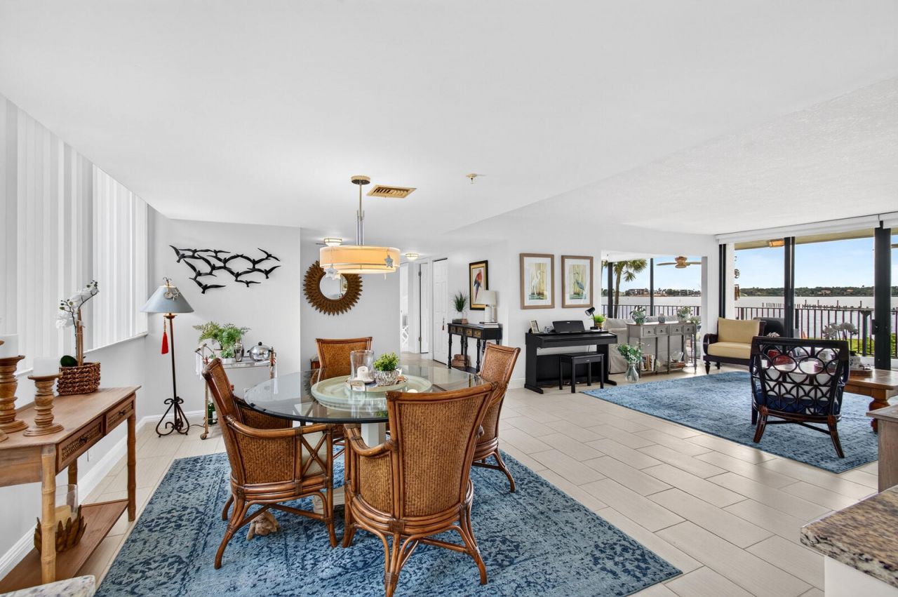 8200 Lakeshore Drive, Unit 2010, Hypoluxo, FL 33462 Photo
