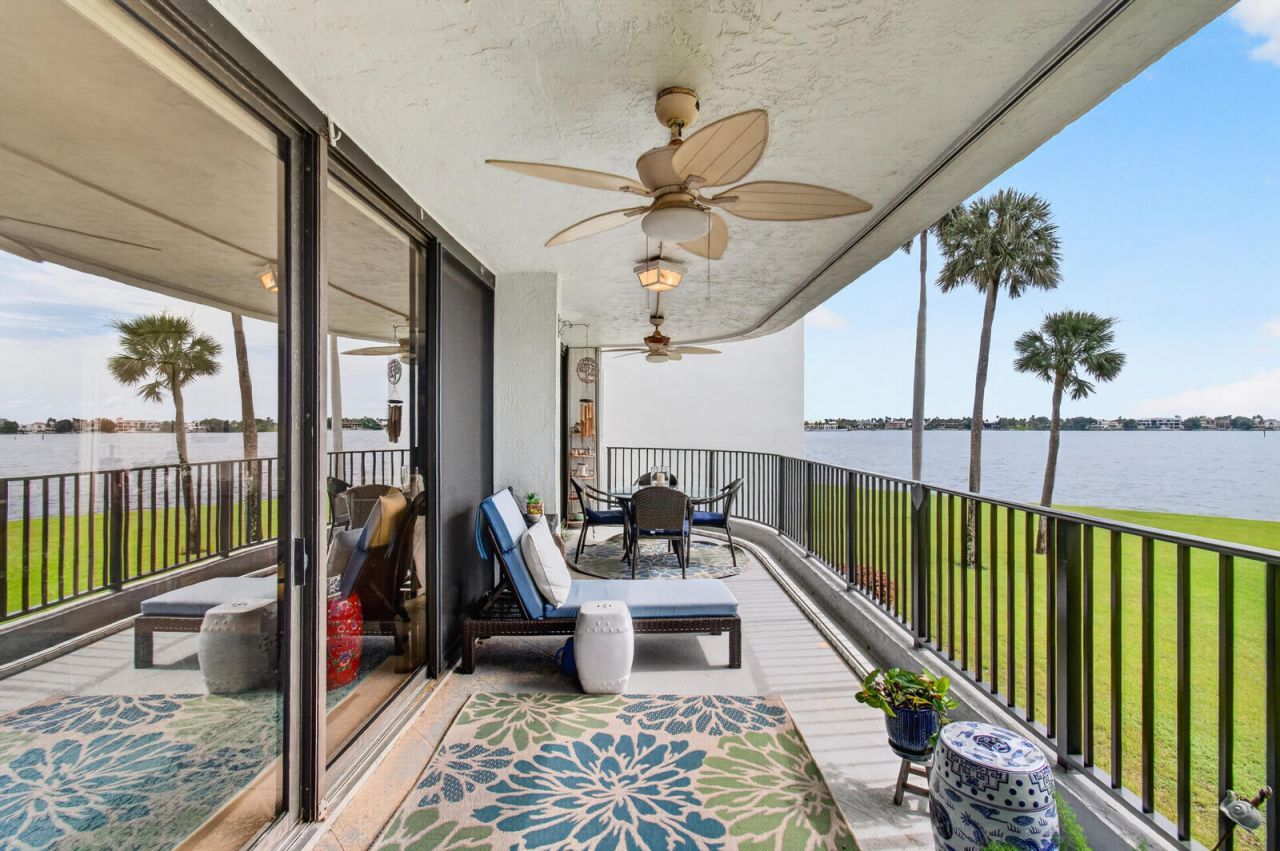 8200 Lakeshore Drive, Unit 2010, Hypoluxo, FL 33462 Photo