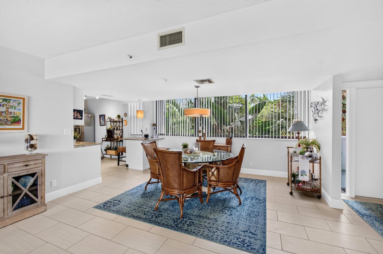 8200 Lakeshore Drive, Unit 2010, Hypoluxo, FL 33462 Photo