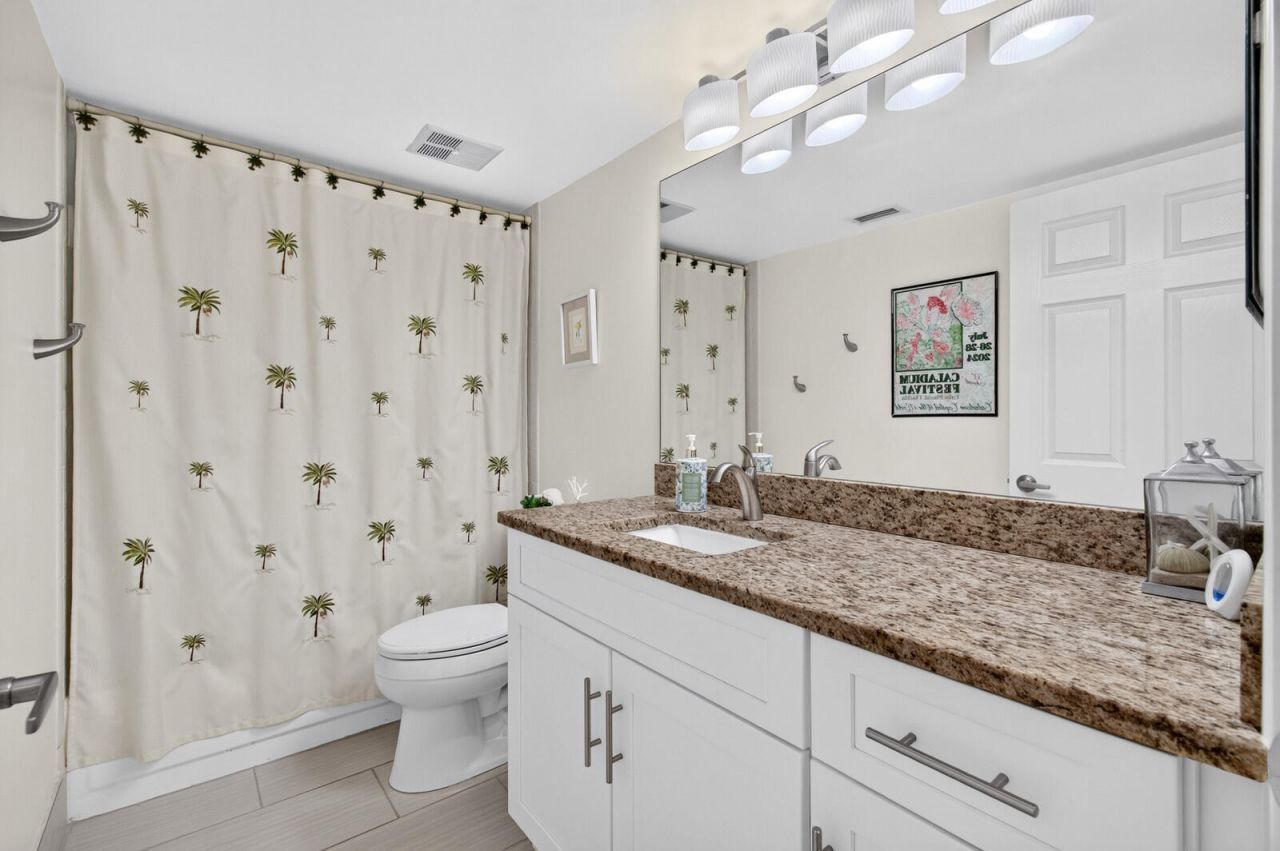 8200 Lakeshore Drive, Unit 2010, Hypoluxo, FL 33462 Photo