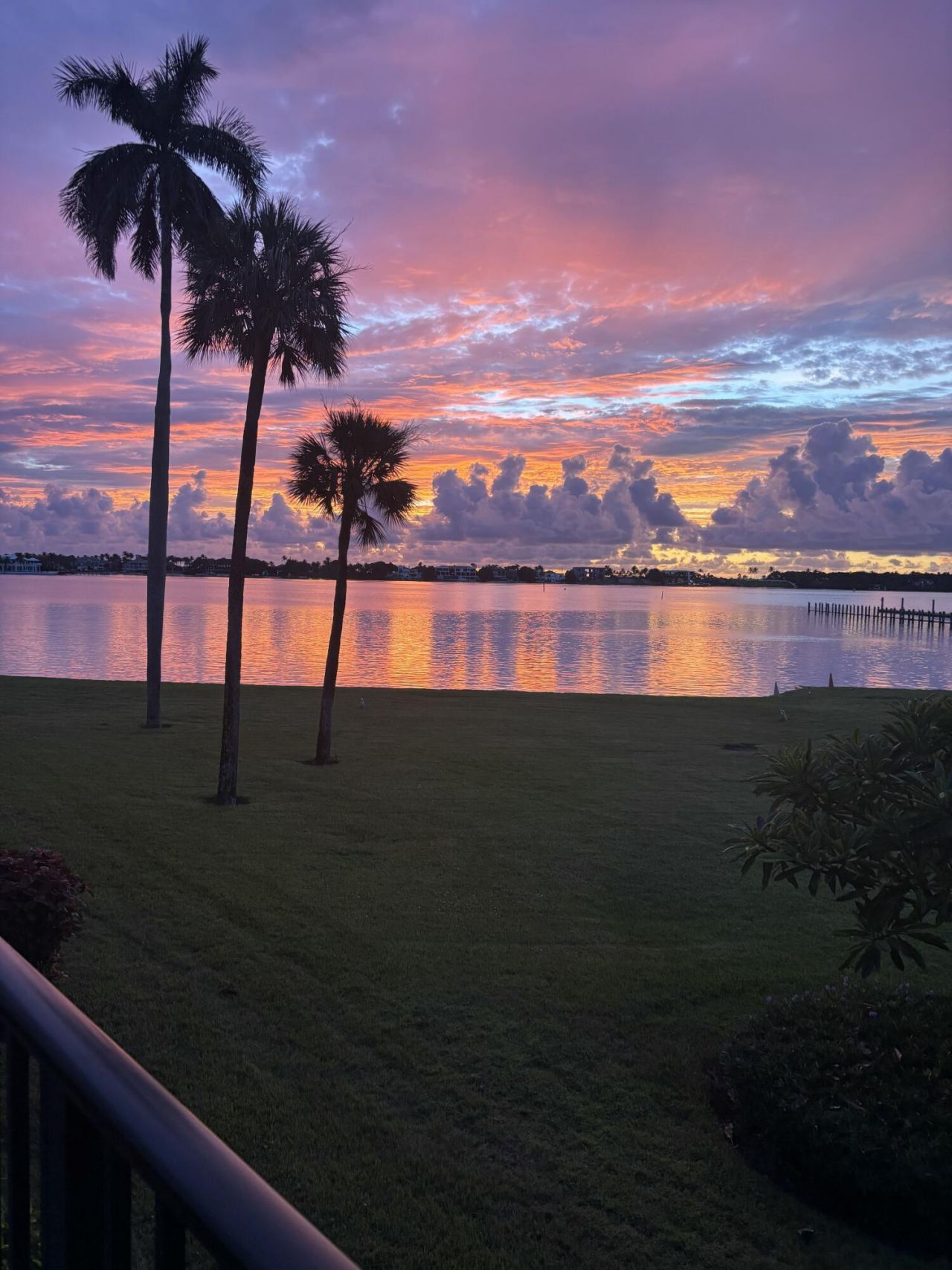 8200 Lakeshore Drive, Unit 2010, Hypoluxo, FL 33462 Photo