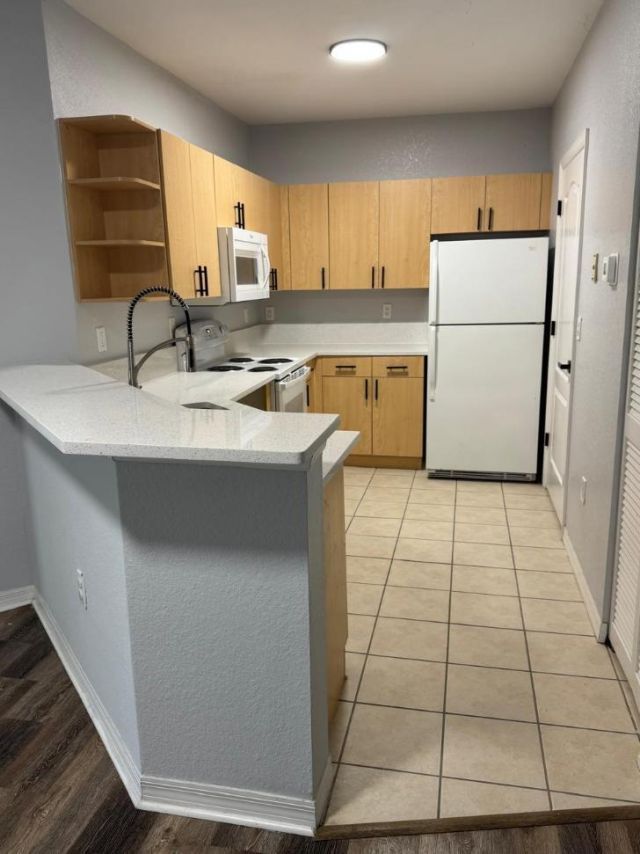 128 SW Peacock Boulevard, Unit 15-206, Port Saint Lucie, FL 34986 Photo