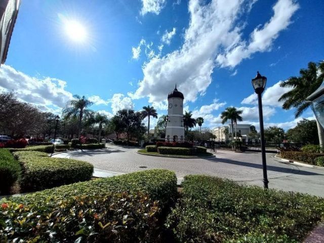 128 SW Peacock Boulevard, Unit 15-206, Port Saint Lucie, FL 34986 Photo