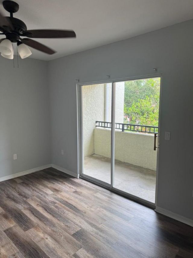 128 SW Peacock Boulevard, Unit 15-206, Port Saint Lucie, FL 34986 Photo