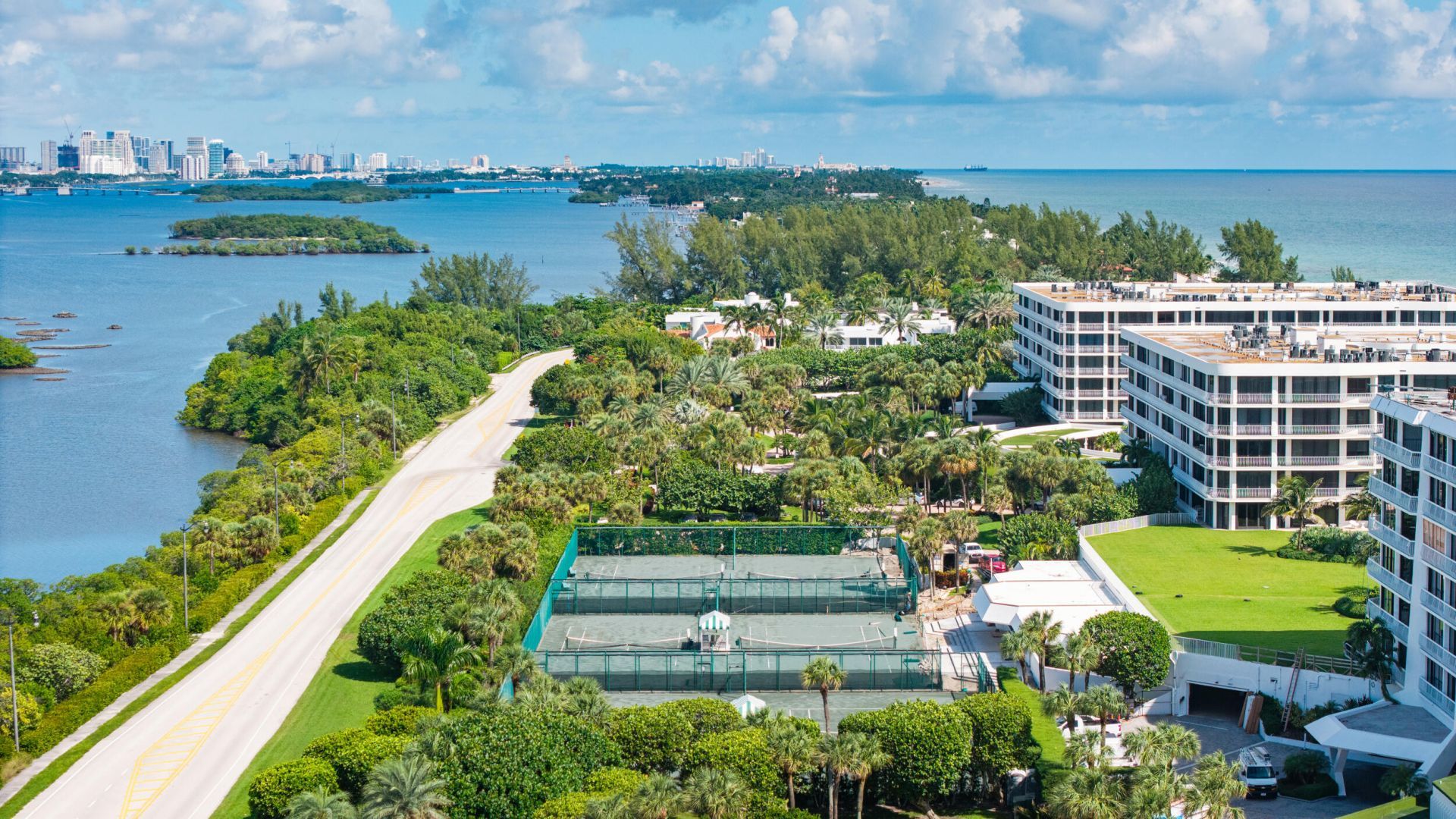 2100 S Ocean Boulevard, Palm Beach, FL 33480 Photo