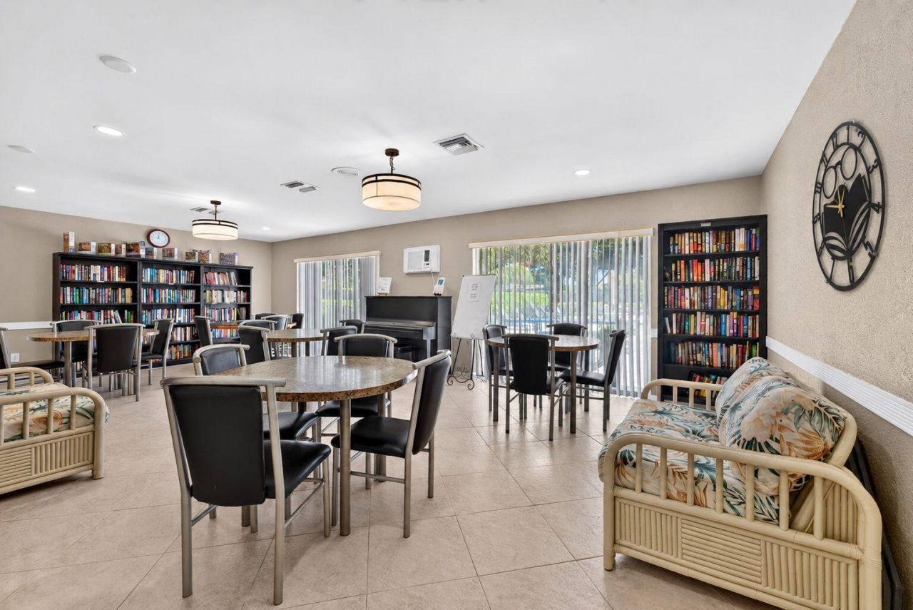7490 NW 1st Street, Unit 104, Margate, FL 33063 Photo
