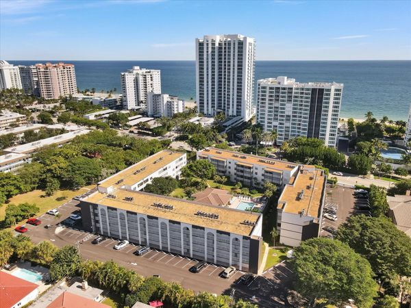 1541 S OCEAN Boulevard, Unit 211, Lauderdale-By-The-Sea, FL 33062