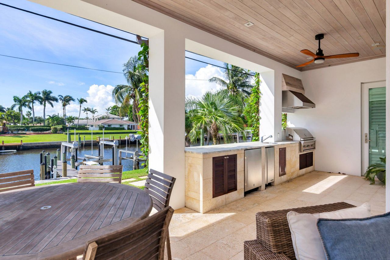 222 Arlington Road, West Palm Beach, FL 33405 Photo