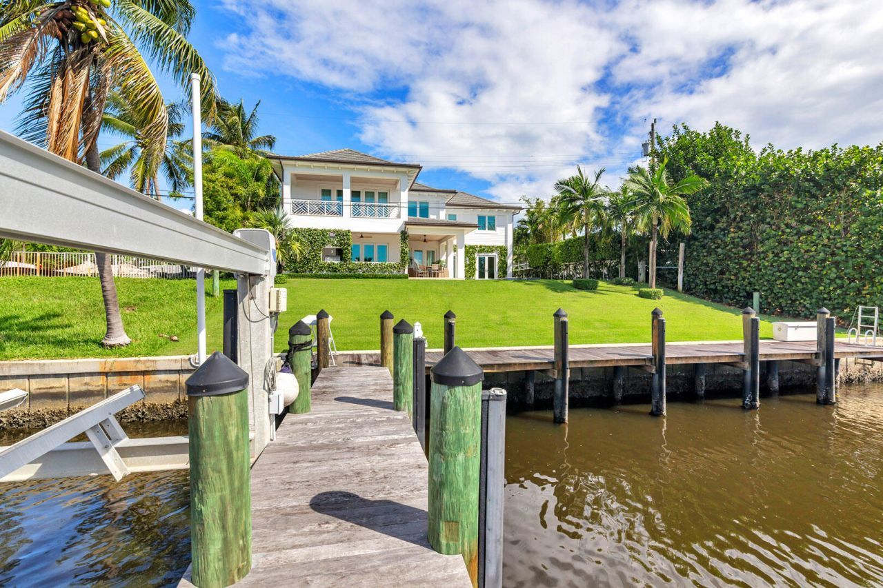 222 Arlington Road, West Palm Beach, FL 33405 Photo