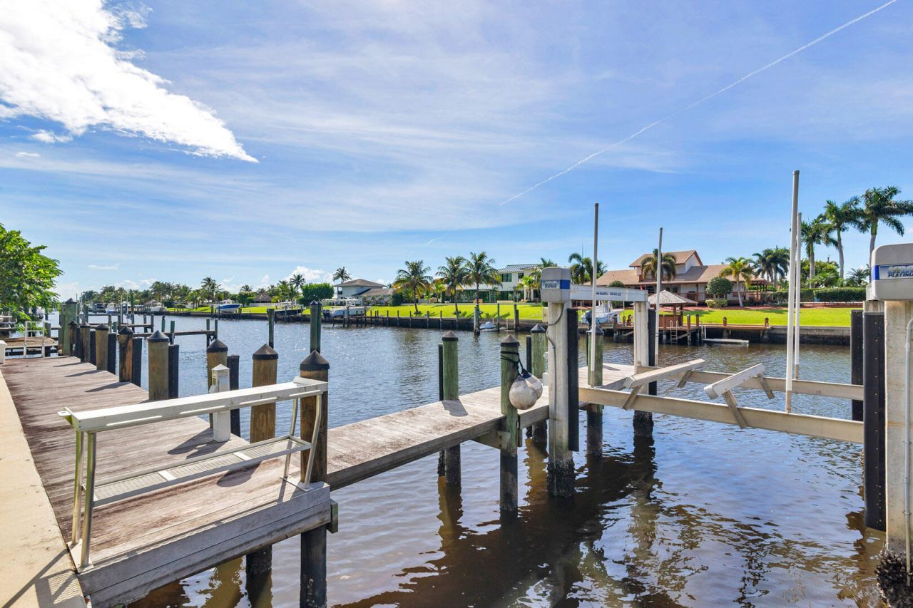 222 Arlington Road, West Palm Beach, FL 33405 Photo