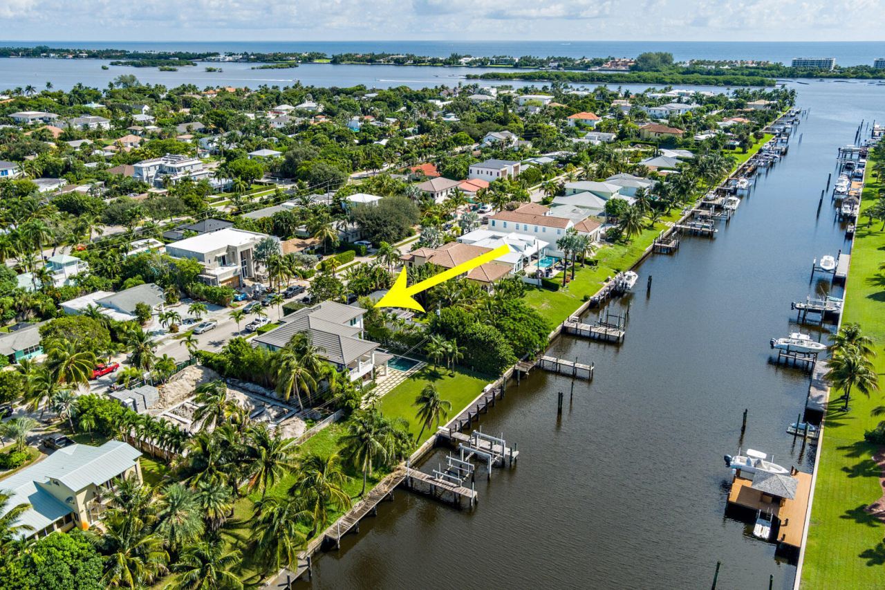 222 Arlington Road, West Palm Beach, FL 33405 Photo