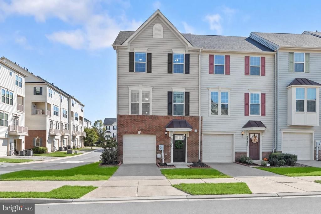 5825 ROCHEFORT STREET, IJAMSVILLE, MD 21754