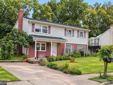 13887 MONTOCLAIR LANE , WOODBRIDGE, VA 22193