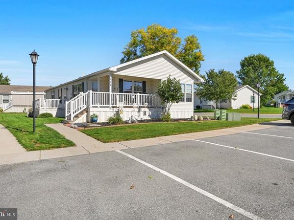 112 SUMMERS DRIVE , LANCASTER, PA 17601