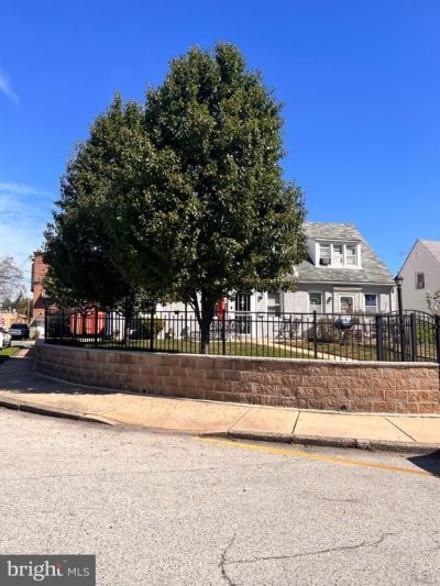 113 BRAINERD, SHARON HILL, PA 19079