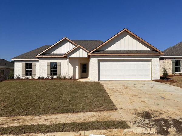 1311 Elderberry, Pearl, MS 39208