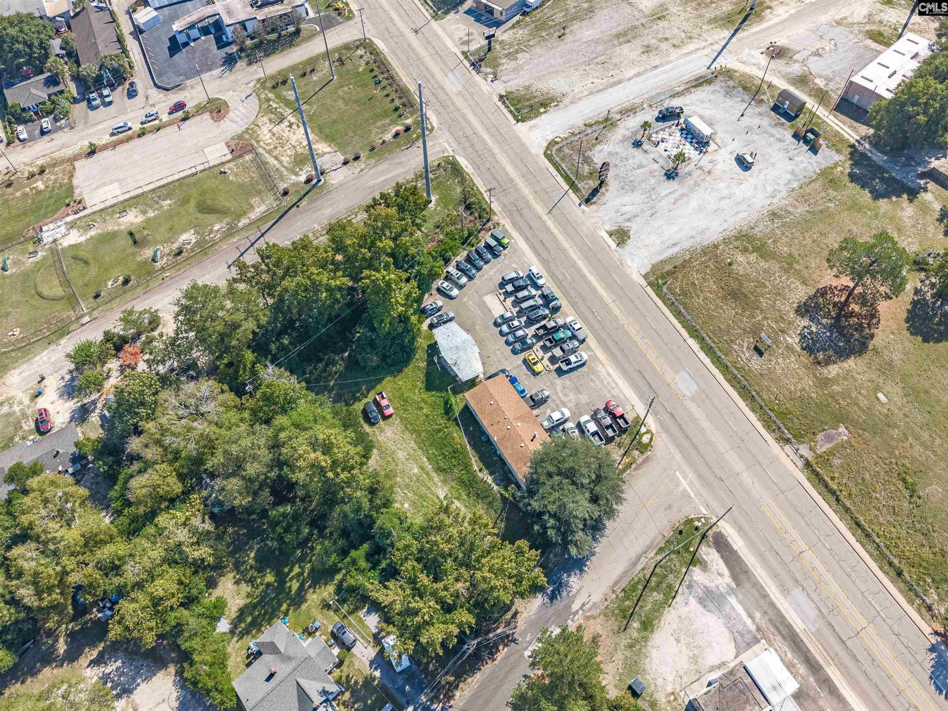 1930 Augusta Road  Photo 4