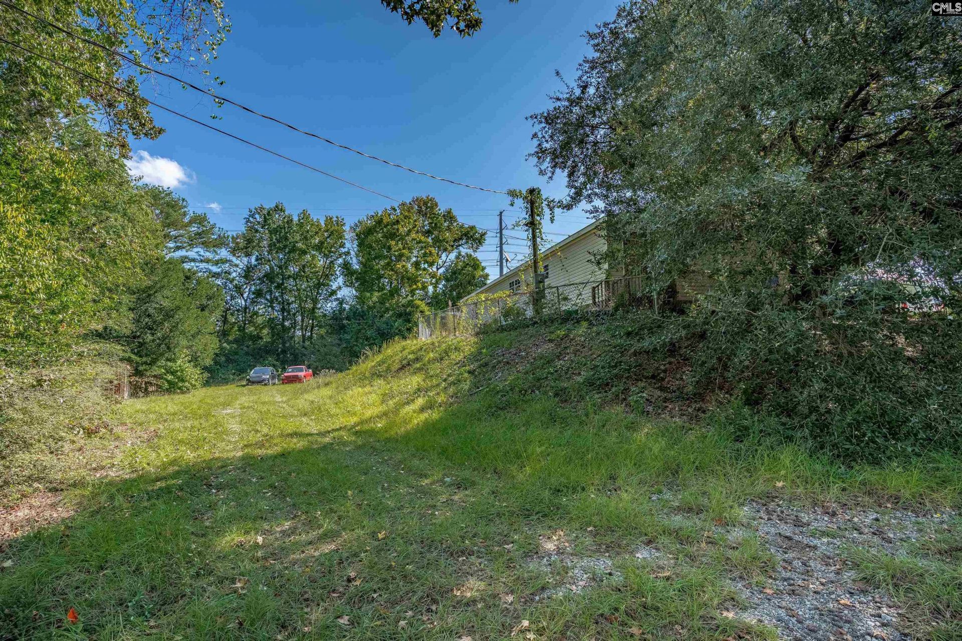 1930 Augusta Road  Photo 6