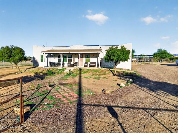 1851 S CORRALES Road, Casa Grande, AZ 85193