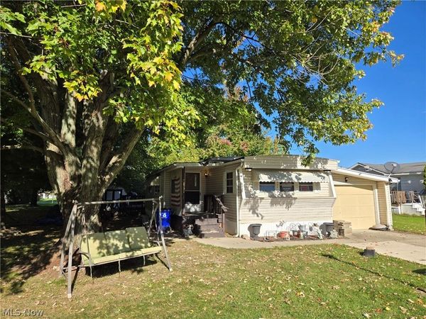1531 Guenevere Street , Streetsboro, OH 44241