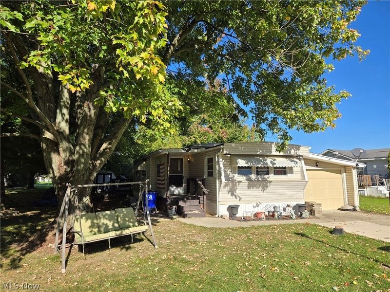 1531 Guenevere Street, Streetsboro, OH 44241 Photo 1