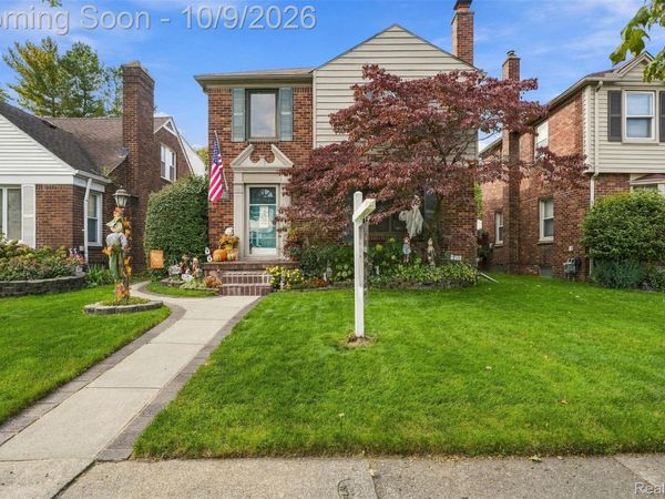 1853 N Rosevere Avenue, Dearborn, Mi 48128