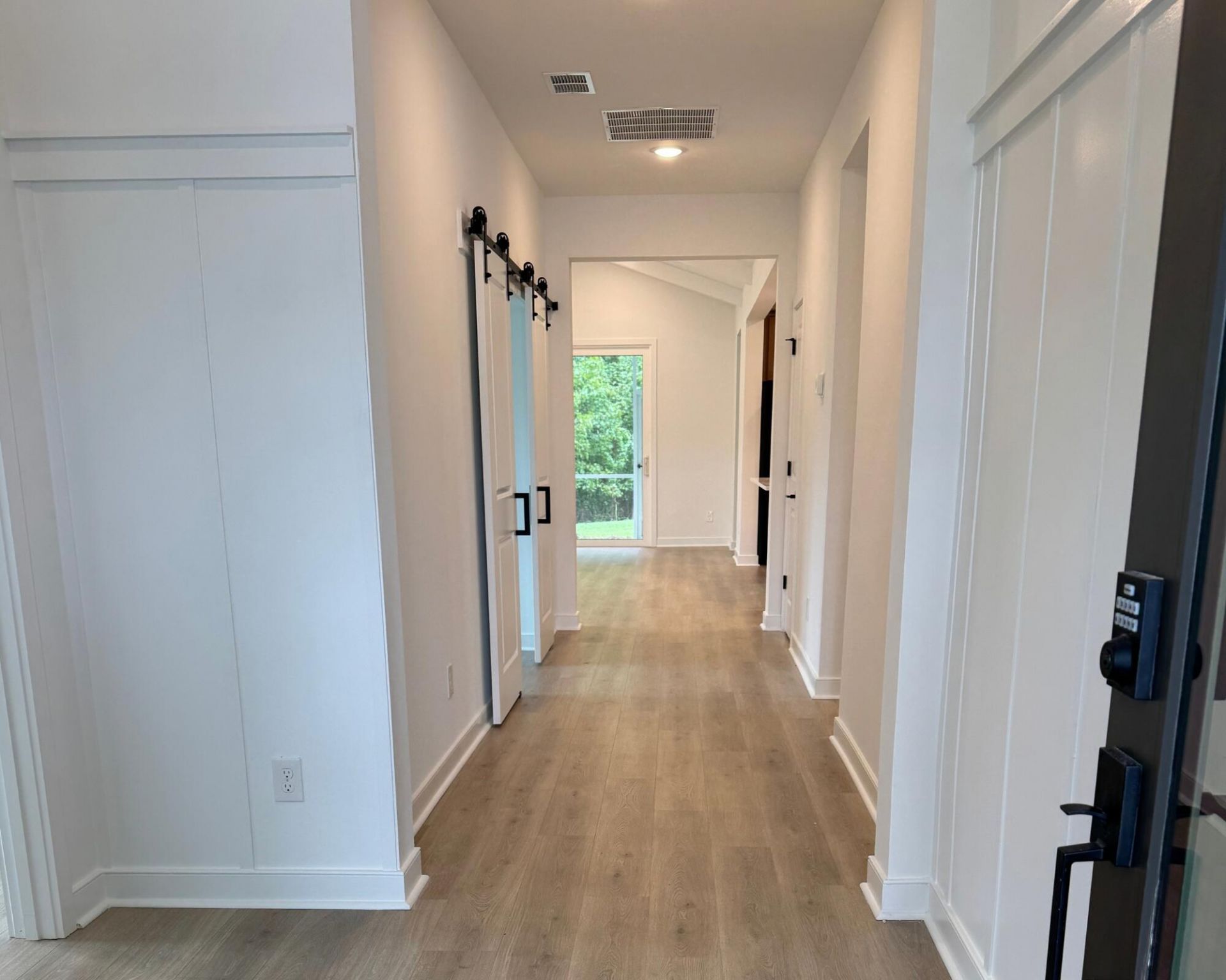 1031 Boyington Drive Photo 4
