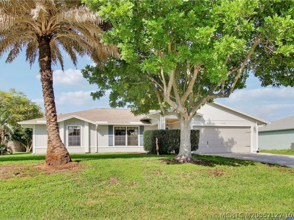 4586 SW Calloway Street, Port St Lucie, FL 34953