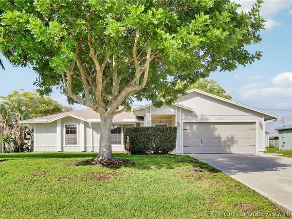 4586 SW Calloway Street, Port St Lucie, FL 34953