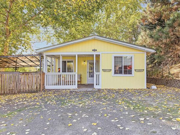 2125 N Polk Ext., Moscow, ID 83843