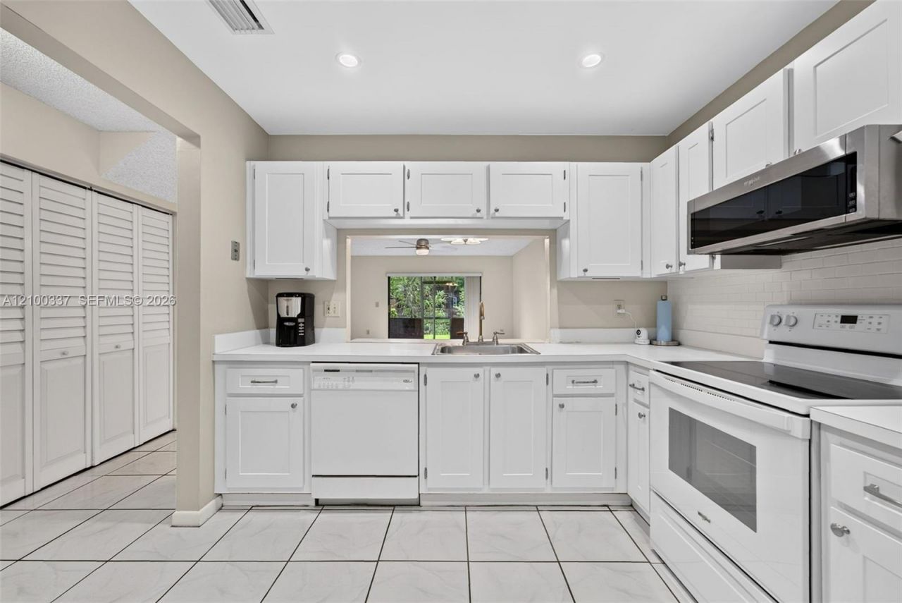 506 Westree Ln, Plantation, FL 33324 Photo