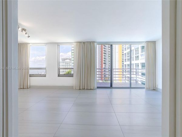 1541 Brickell Ave , Unit C1008, Miami, FL 33129