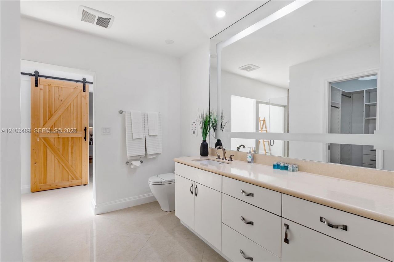 1144 Adams St , Hollywood, FL 33019 Photo