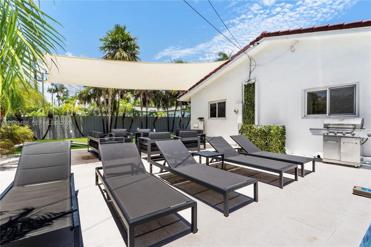 1144 Adams St , Hollywood, FL 33019 Photo