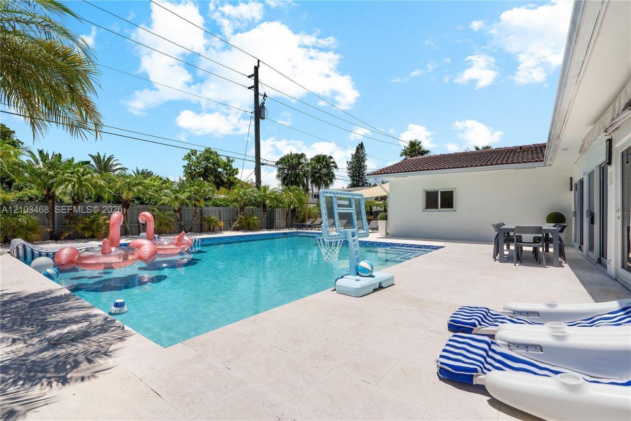 1144 Adams St , Hollywood, FL 33019 Photo