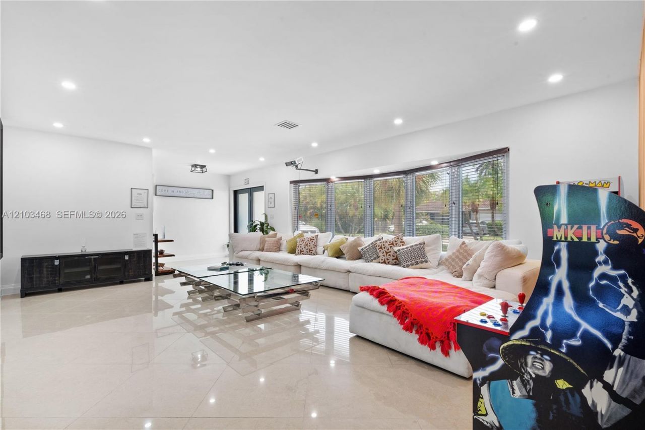 1144 Adams St , Hollywood, FL 33019 Photo