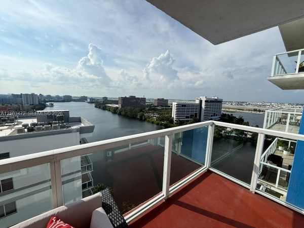 5085 NW 7th St , Unit PH3 (1603), Miami, FL 33126