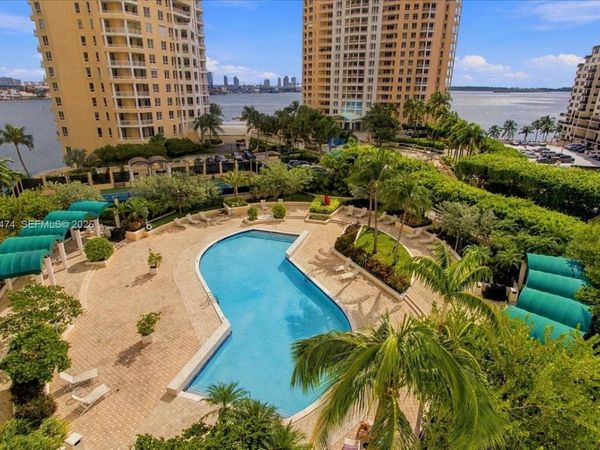888 Brickell Key Dr , Unit 1005, Miami, FL 33131
