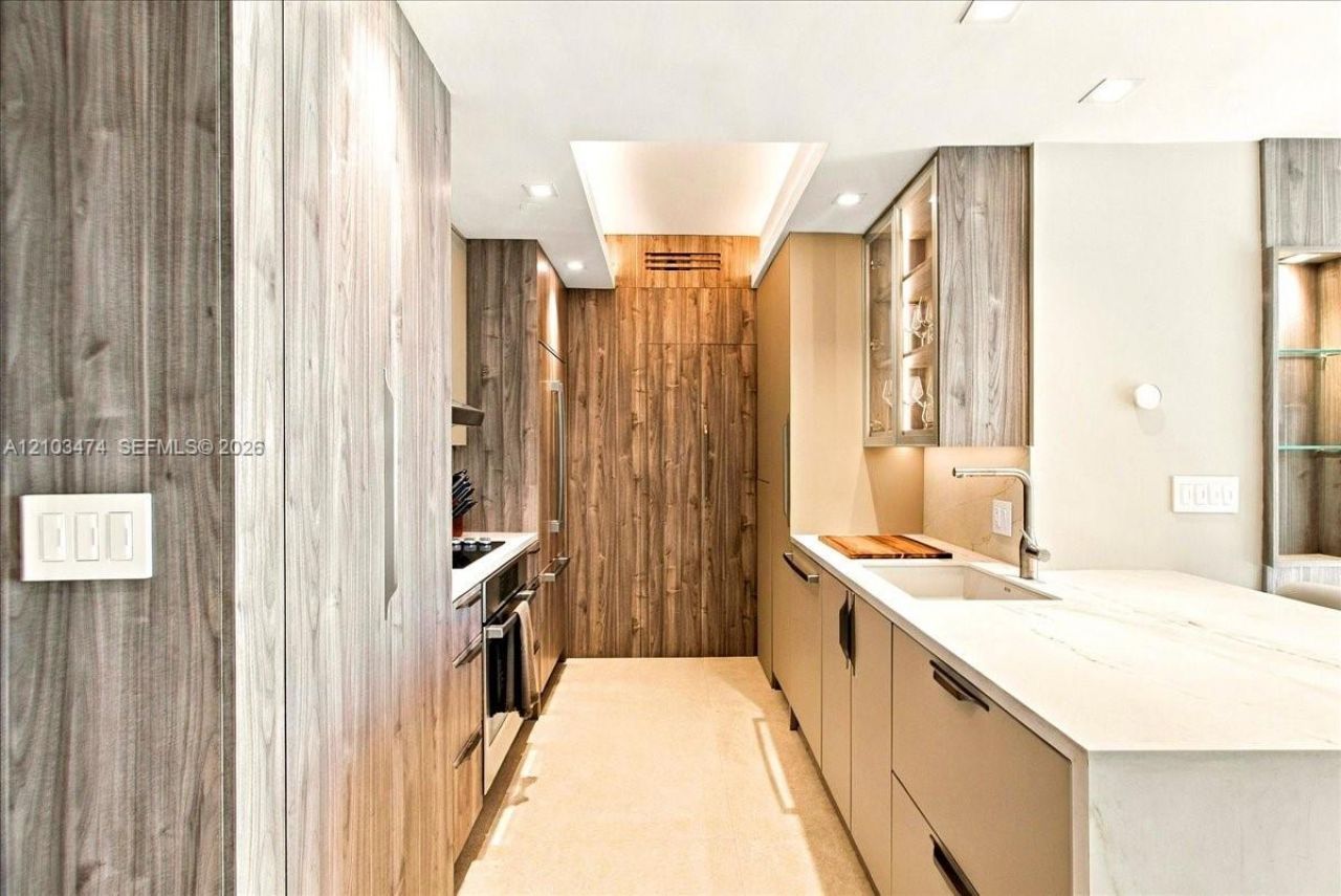 888 Brickell Key Dr , Unit 1005, Miami, FL 33131 Photo