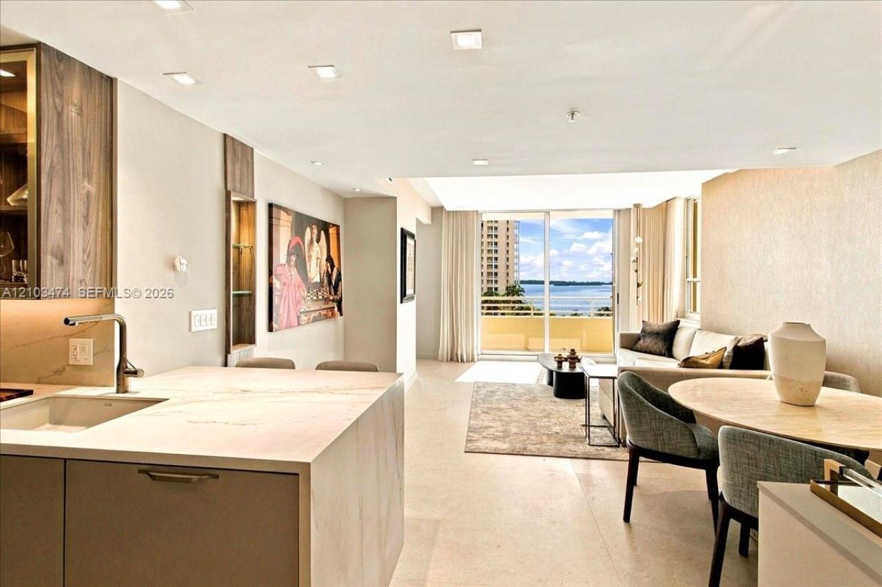 888 Brickell Key Dr , Unit 1005, Miami, FL 33131 Photo