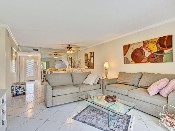22 Abbey Lane, Unit 106, Delray Beach, FL 33446